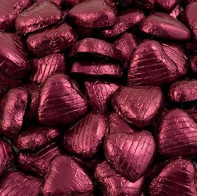 Burgundy Milk Chocolate Hearts x 100, 500g
