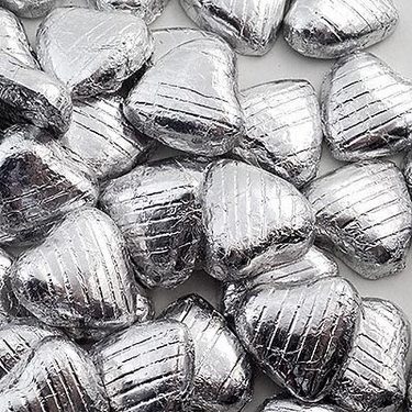 Silver Milk Chocolate Hearts x 100, 500g